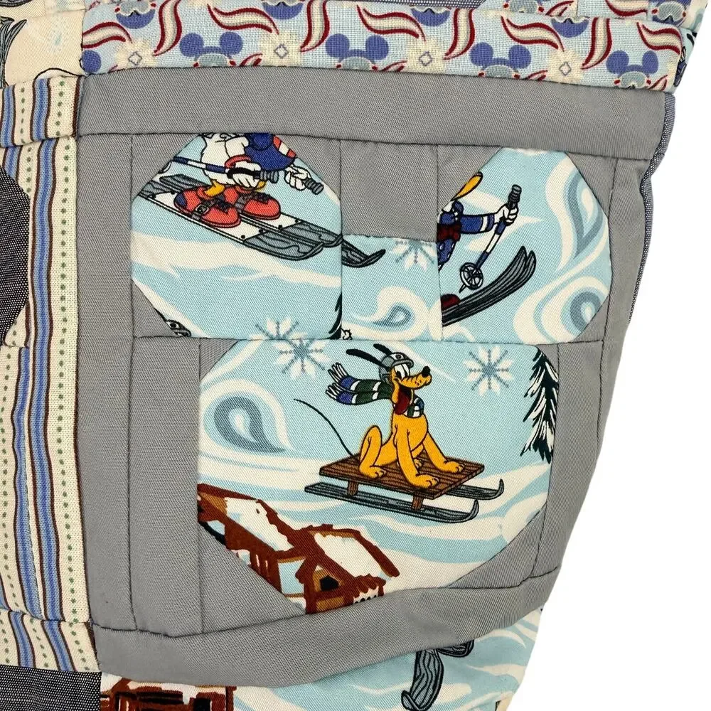 Vera Bradley Disney Small Hathaway Tote Ski Weekend Mickey Mouse Quilt Patchwork